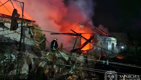 Російські атаки на Харківщині: Зруйнована інфраструктура та постраждалі