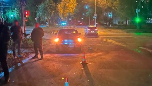 Серйозна ДТП на Харківщині: велосипедист отримав травми після зіткнення з легковиком