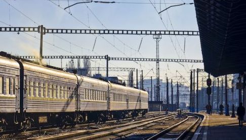 На Харківщині через бойові дії змінені маршрути чотирьох приміських потягів – УЗ