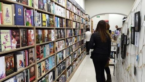 Тернопільська книгарня Vivat підтримує спецпідрозділ “Кракен”