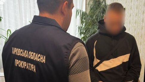 Стрілянина у Харкові: Молодик нападав на сусіда заради грошей, використовуючи ніж