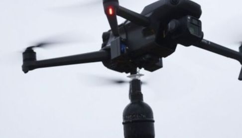 Російські дрони завдали удару по Чугуївській трасі: постраждали люди