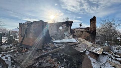 Обстріли Куп’янщини: Пошкоджені транспорт, житло та гасили пожежі