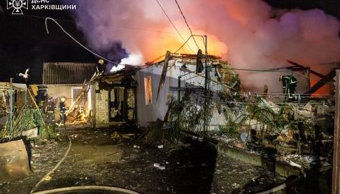 Руйнування в Харкові: Пожежі та поранення після ворожої атаки