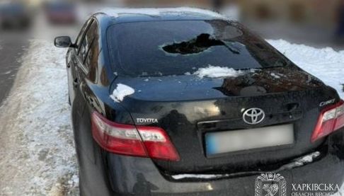У Харкові пошкоджено автомобіль після атаки російського дрона