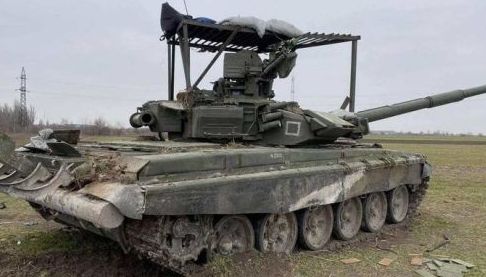 Харківські поліцейські виявили значний обсяг зброї та трофейні танки