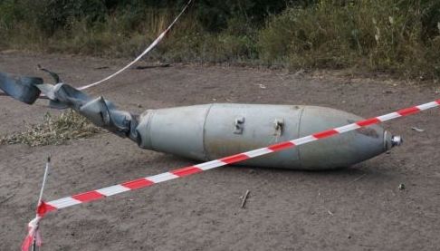 Руйнування в Боровій: Обстріл багатоповерхівки на Харківщині