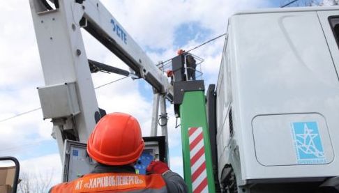 Оновлення електромереж у Солоницівській громаді Харковащини: Забезпечення стабільного електропостачання