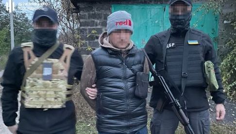 Колишнього митника з Куп’янська засуджено до 12 років за співпрацю з окупантами