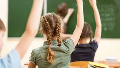 Повернення до навчання в школах Харкова: Оновлений семестр та підтримка освіти