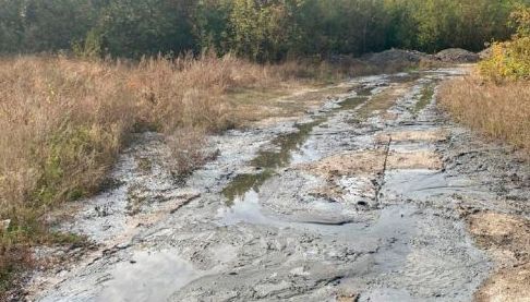 Екологічна катастрофа у Харкові: забруднення 4 га землі каналізацією підприємства