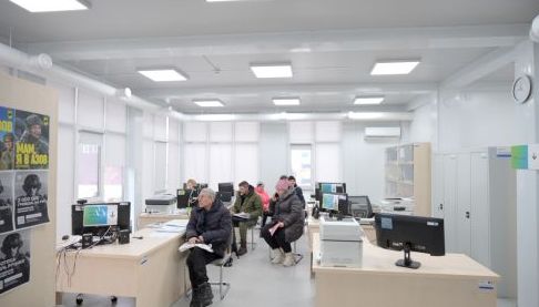 Нові Дія.Центри відкривають двері в громадах Харківщини для зручного доступу до державних послуг