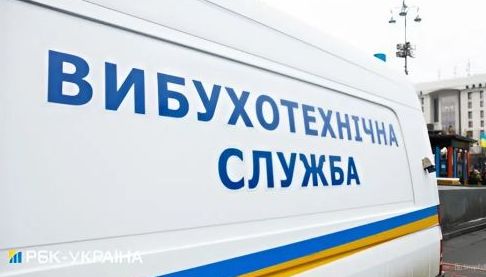 Зруйнована безпека: Харківські сервісні центри МВС тимчасово закриті через загрозу теракту