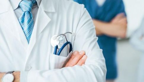 У Харковській області відновлюють медичне обслуговування через встановлення модульних лікарень