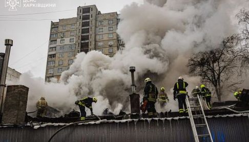 В Харкові ліквідують наслідки пожежі в кафе