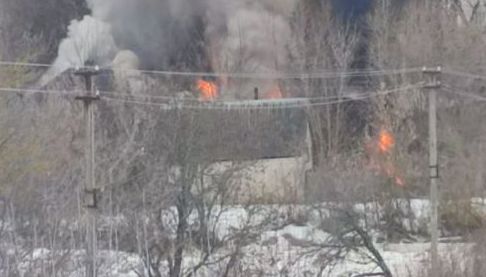 Внаслідок Атак Дронами Зруйновано Житловий Будинок і Автомобілі в Харківській Області