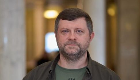 Партія ‘Слуга народу’ відкладає з’їзд: Оновлення статуту та ребрендинг на майбутнє