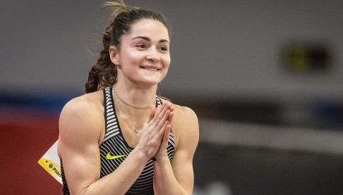 Харківська легкоатлетка здобула чемпіонство України у стрибках з жердиною