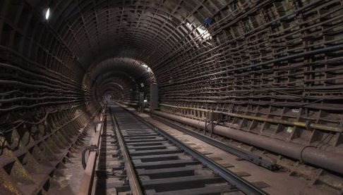 Несанкціонований вхід у метро: Студента визнали винним у блокуванні роботи електродепо