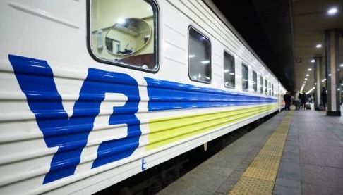 Відновлення руху поїздів у Лозовій: Як забезпечується транспортна доступність