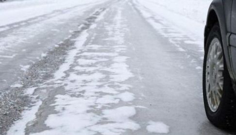 У Харкові та області прогнозують ожеледицю: важливі поради для водіїв