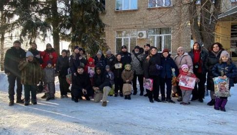 Дітей евакуювали з-під обстрілів у Харковані