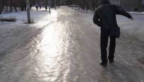 Харківська область: Синоптик попередив про ожеледицю на дорогах