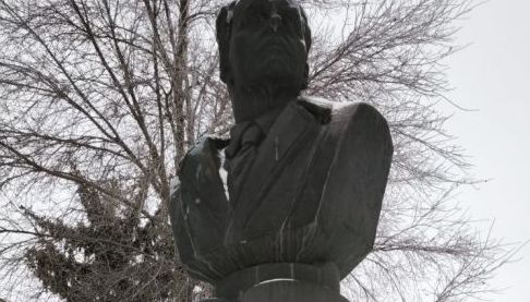 Харківські активісти закликають демонтувати пам’ятник конструктору таку