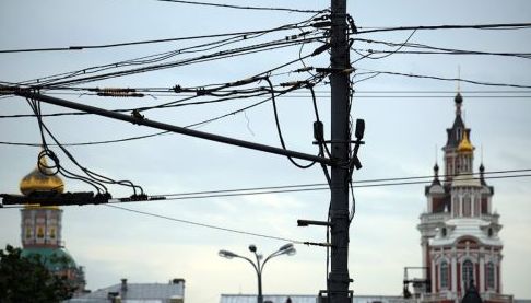 Харківський чоловік вирішив заробити на кабелях, пролізши у підвал через відчинене вікно
