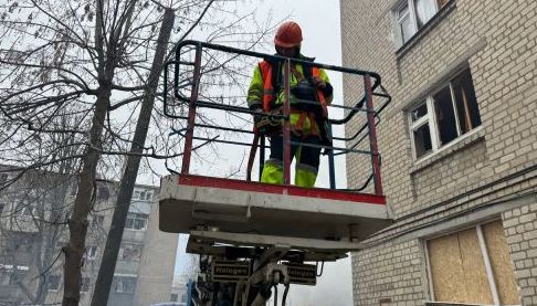 Різень руйнувань у Харкові після російського ракетного удару