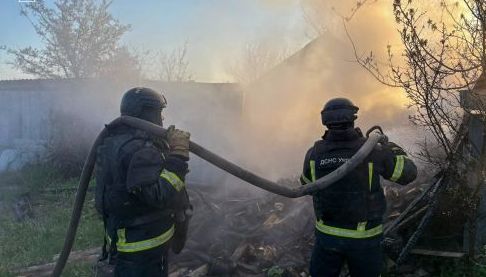 Обстріл приватних житлових будинків у Харківській області