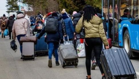Стан переселенців у Харкові на початок квітня