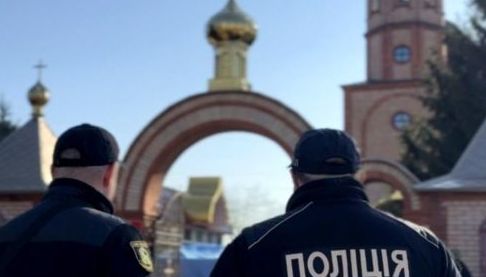 Західний Харків відзначає Вербну неділю: масштабні богослужіння та патрулі поліції