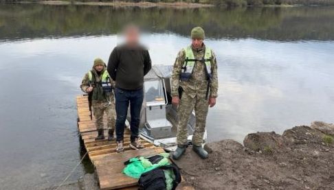 Харків’янин намагався втекти через Дністер
