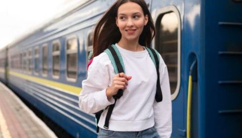 Укрзалізниця розширила перелік поїздів із жіночими вагонами