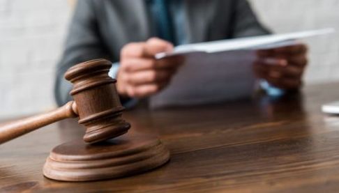 Довічне ув’язнення російському військовому за вбивство цивільних у Харкові