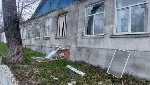 Атака дронів на Харківщині: руйнування в школі та житлових будинках