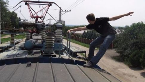 Випадки зачепінгу на електропоїздах у Харківській області