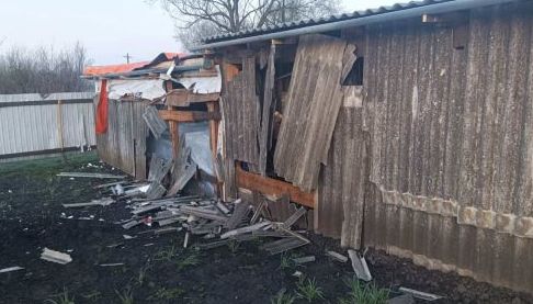 Атака дрона на приватне подвір’я в Слатиному