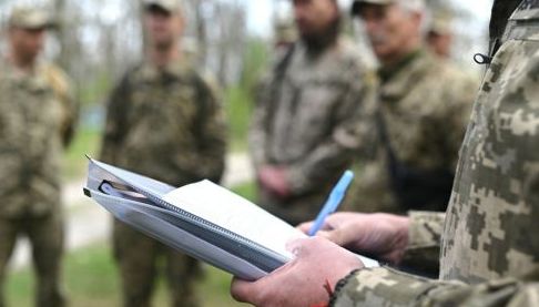 Вирішення проблеми помилкової постановки жінок на військовий облік у Харкові