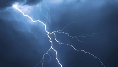 У Харкові та області прогнозують грози та сильний вітер 23 травня
