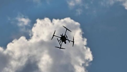 Евакуація поліцейських у Харкові після атаки FPV-дрона