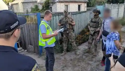На Харківщині викрили мешканця, який зберігав дитячу порнографію