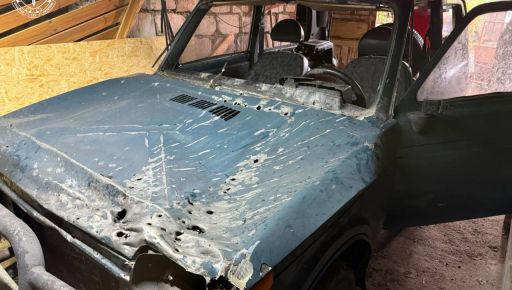 Атака ворожого дрона на Харківщині: двоє людей отримали поранення