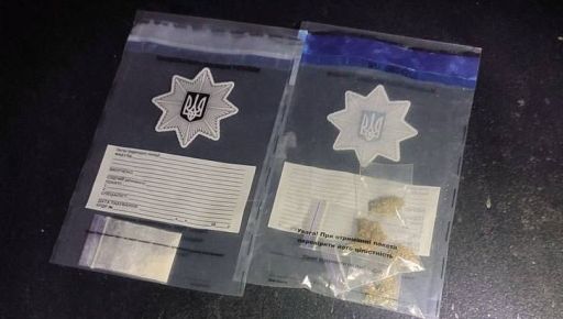 У Харкові затримали водія під наркотиками та без посвідчення